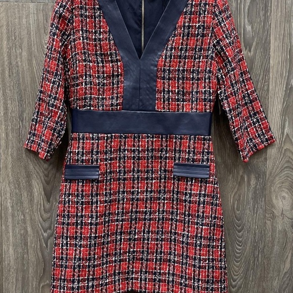 Alexia Admor Dresses & Skirts - Alexia Admor Red and Black Tweed Mini Dress